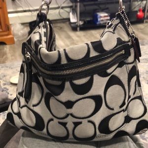 Authentic Coach shoulder bag